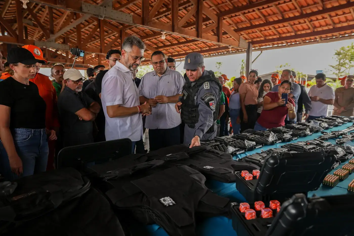 Clécio entrega novos equipamentos e viaturas e potencializa investimentos na Segurança Pública de Porto Grande