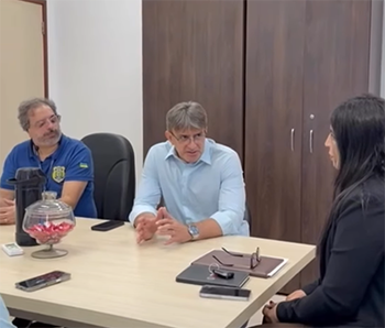 Prefeito Junior Leite articula parceria para emissão da nova carteira de identidade em Pracuuba