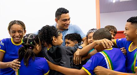 Prefeitura de Laranjal do Jari celebra retorno às aulas em clima de expectativa e compromisso com a educação