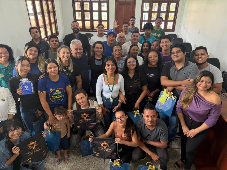 Acolhida aos calouros da UEAP reúne instituições e reforça apoio à educação no Amapá