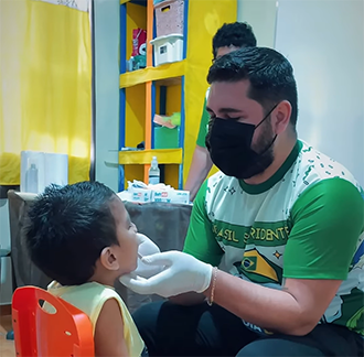 Cutias reforça prevenção e amplia cuidado com saúde bucal de crianças da rede pública
