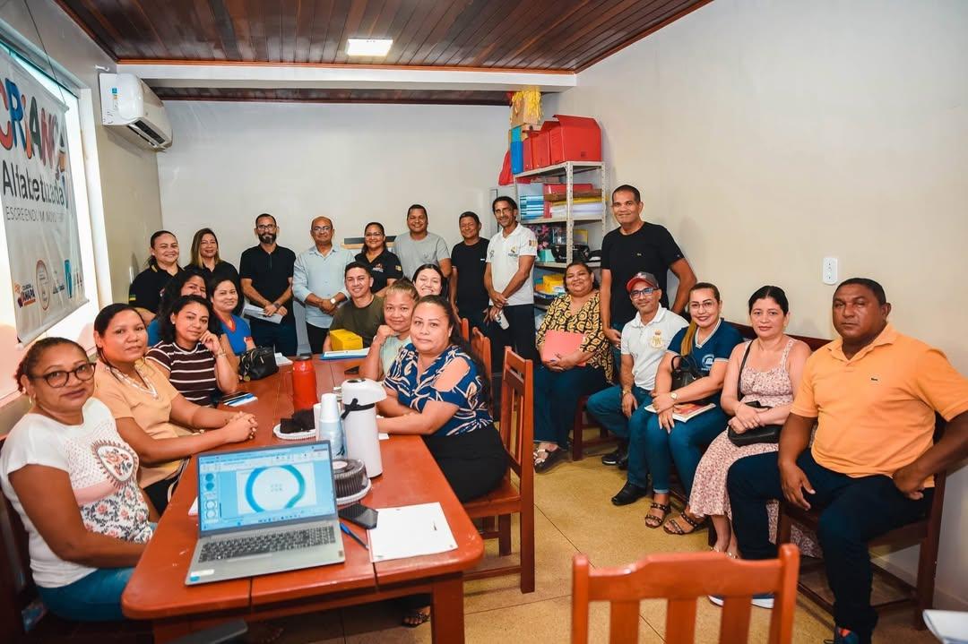 Mazagão reforça educação de jovens e adultos com novas diretrizes e estratégias na rede municipal