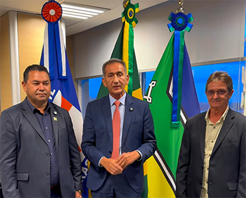 Prefeito Toinho busca apoio federal para fortalecer produção rural e infraestrutura
