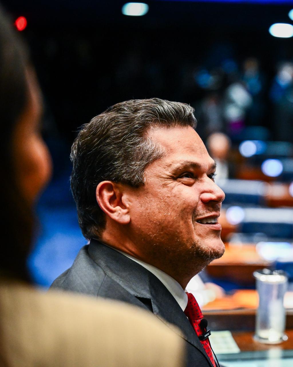 Senado aprova projeto que criminaliza a misoginia e amplia debate sobre violência de gênero