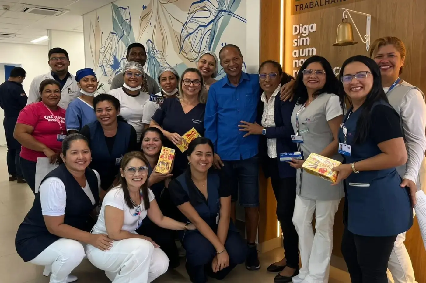 'Todos maravilhosos, da portaria até ao médico, atendimento 100%', diz paciente ao receber alta no Centro de Radioterapia do Amapá