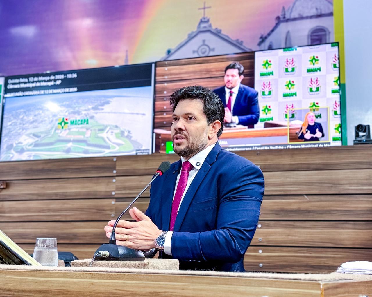 Acácio garante transformação de iluminação em 64 bairros de Macapá 