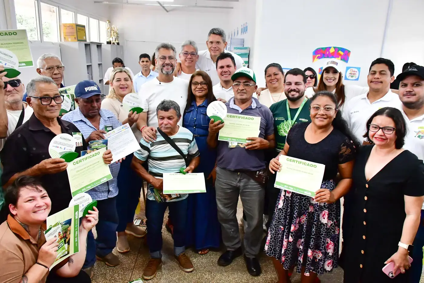 Clécio impulsiona renda e preservação com certificados do Floresta+ Amazônia em Serra do Navio