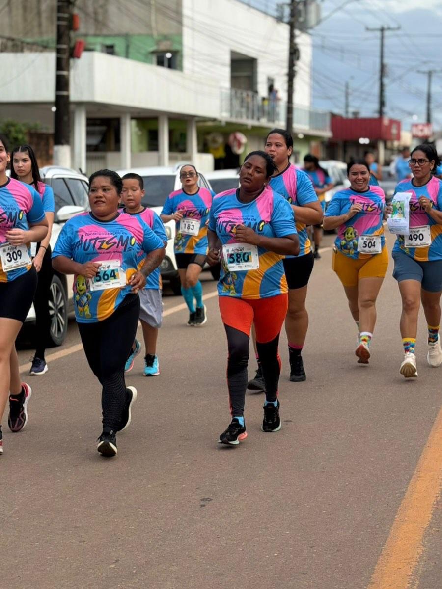 Corrida pela conscientização do autismo reúne quase mil pessoas em Tartarugalzinho