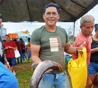 Elielson destaca feira da Semana Santa e reforça apoio a pescadores e produtores locais