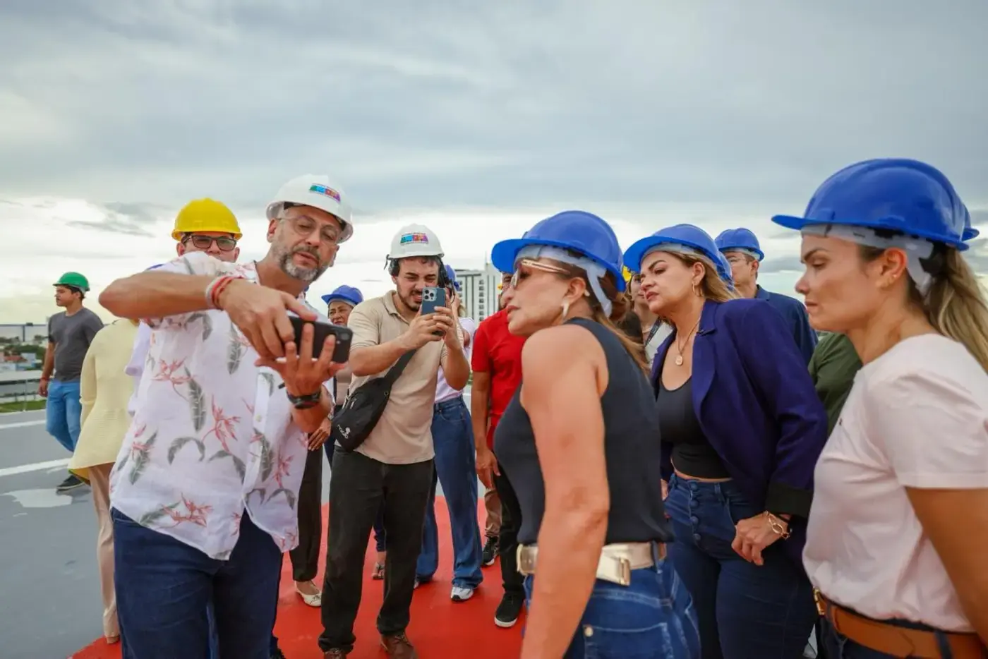 Governador Clécio conduz visita com parlamentares às obras do novo HE e apresenta avanços da maior construção da saúde do Amapá
