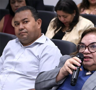 Prefeito de Calçoene participa de reunião do TCE e reforça compromisso com a educação municipal