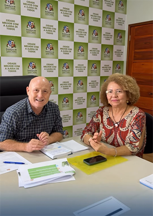 Prefeito de Santana discute fortalecimento da educação médica em reunião institucional