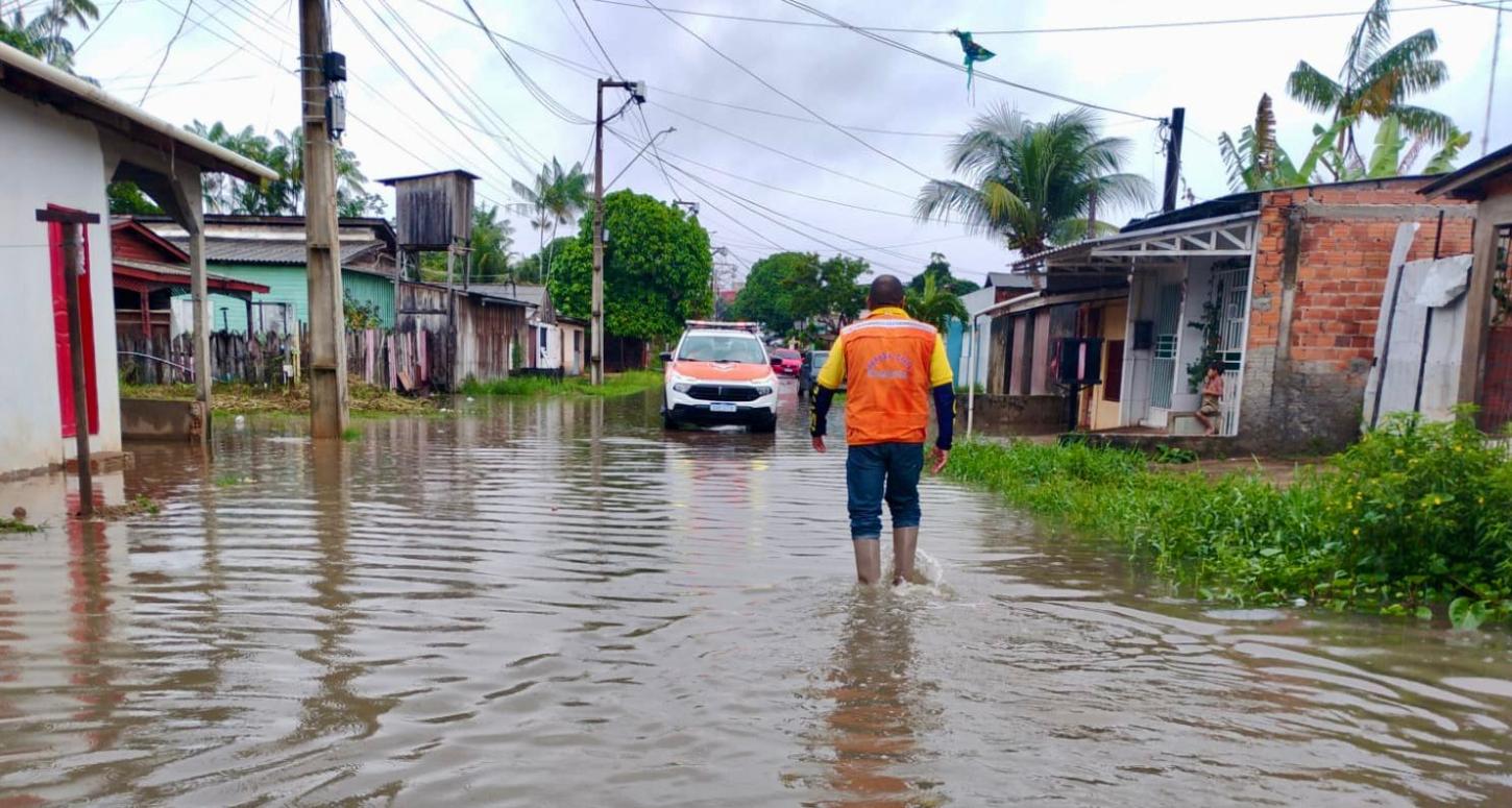 Prefeitura de Macapá decreta situação de emergência após fortes chuvas e alagamentos na Cidade