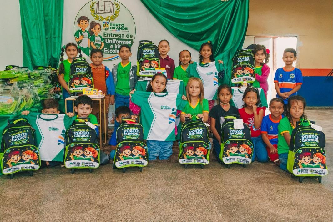 Prefeitura de Porto Grande entrega kits escolares e reforça compromisso com a educação pública