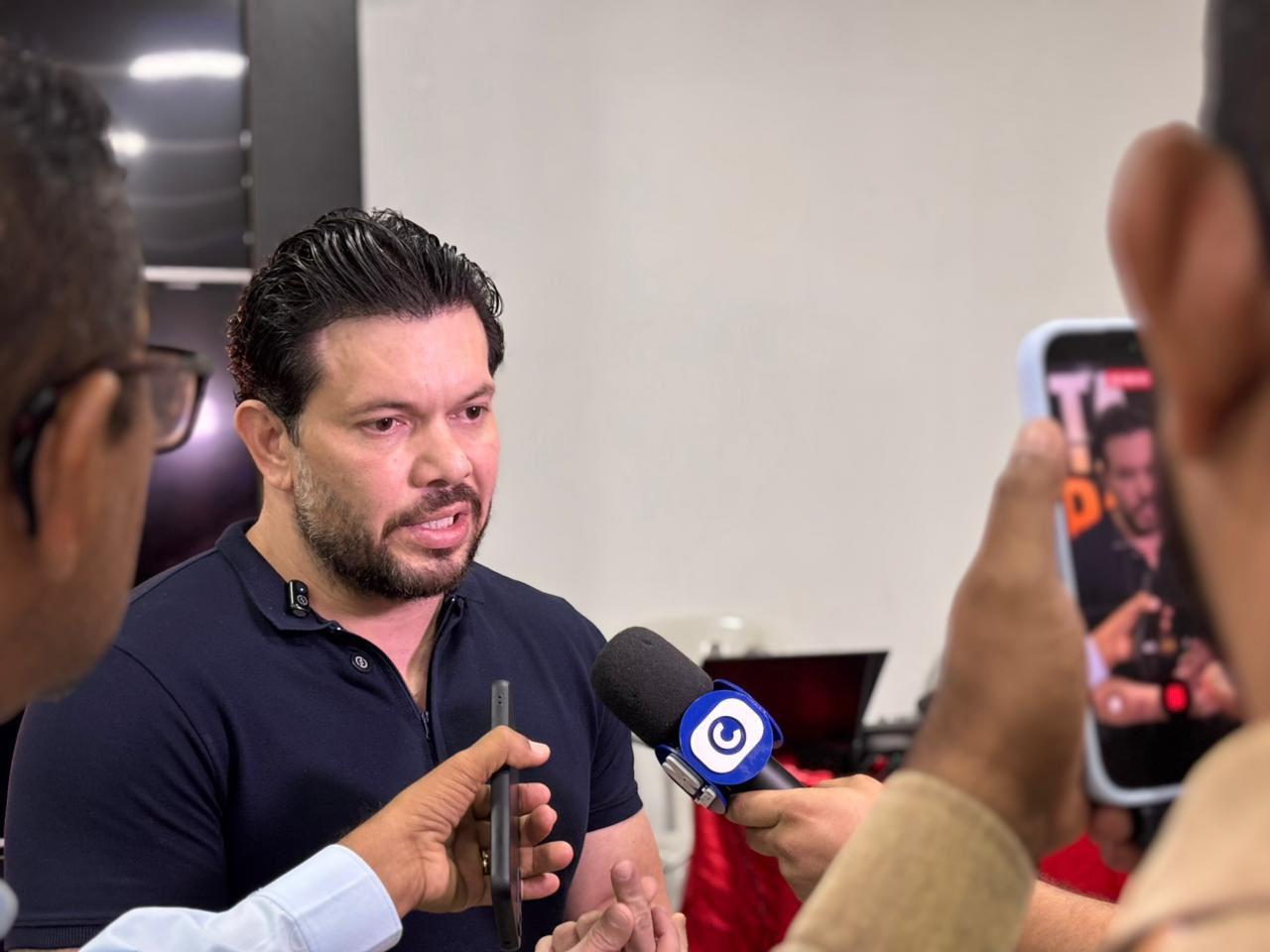 Acácio Favacho garante mais de R$ 2,2 milhões para ampliar atendimentos em Santana