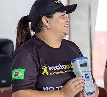 Ação do Maio Amarelo leva educação no trânsito para escolas de Laranjal do Jari