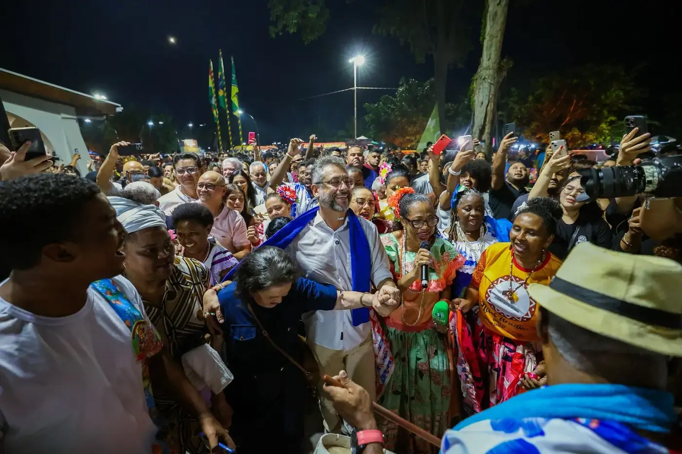 'Cultivar a amapalidade, o amor pelo Amapá e o orgulho da nossa história', celebra governador Clécio ao inaugurar o Parque Residência