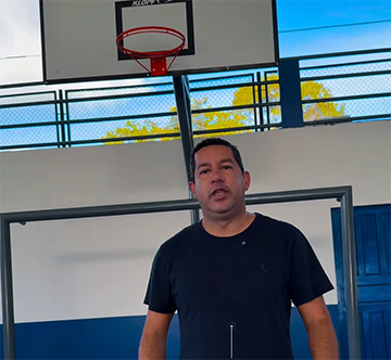 Ferreira Gomes anuncia reconstrução e urbanização da quadra do Paredão