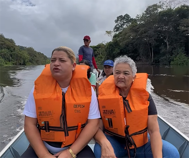 Prefeita Paulinha Santos leva ação humanitária à comunidade Pedra Preta, em Serra do Navio