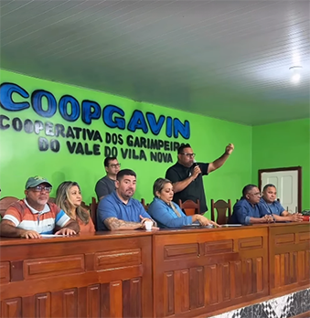 Prefeito Elielson participa de audiência pública no Vila Nova e anuncia inauguração de escola