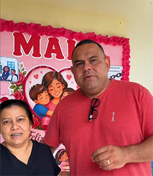 Prefeito leva solução de saneamento a escola rural no km 142