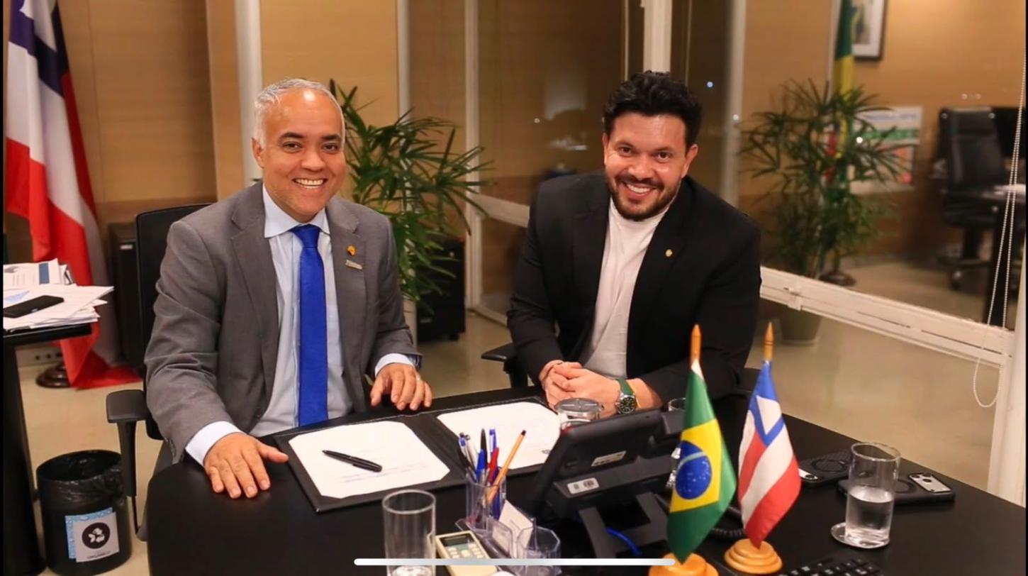 Acácio Favacho articula R$ 6,5 milhões do Novo PAC para construção de casas no Amapá