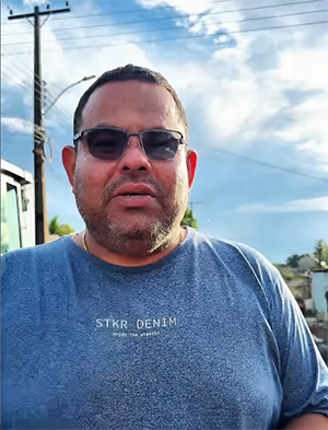 Asfalto chega ao bairro Manoel Cortez, em Porto Grande