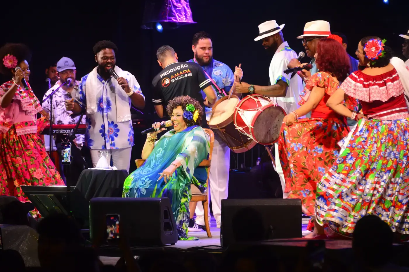 Em show marcado pelo Marabaixo, Alcione celebra a força da ancestralidade amapaense