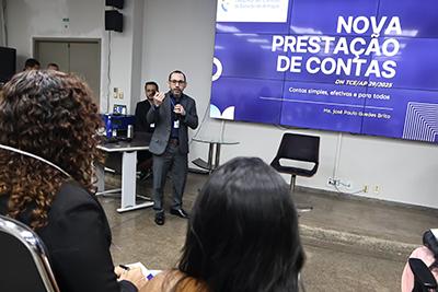 Escola de Contas do TCE promove oficinas para orientar gestores sobre prestação de contas do exercício de 2025