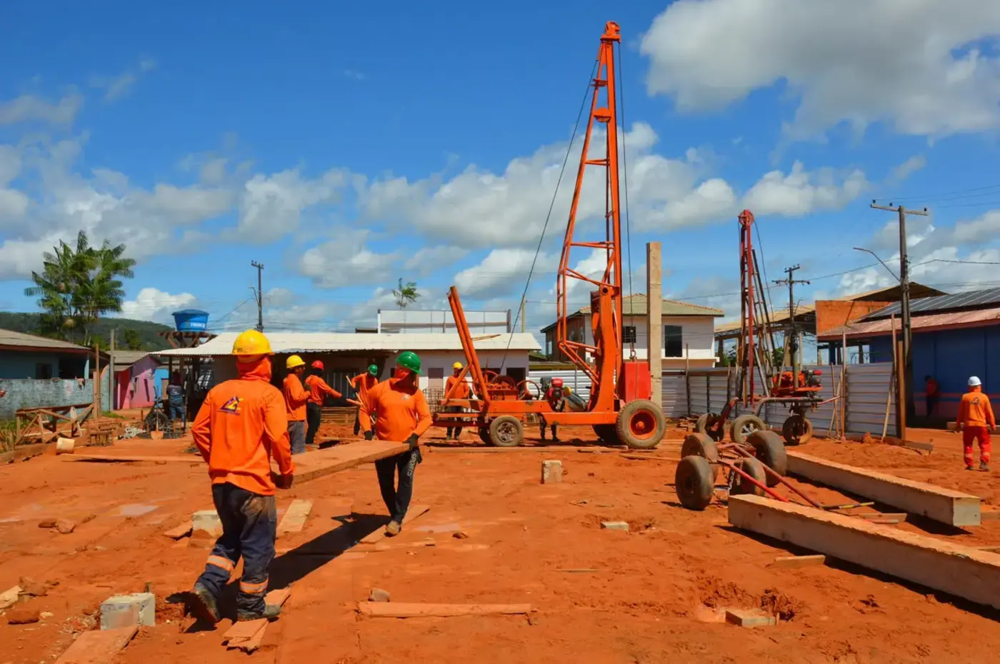 Inicia construção da Escola Estadual Teotônio Brandão Vilela, em Vitória do Jari