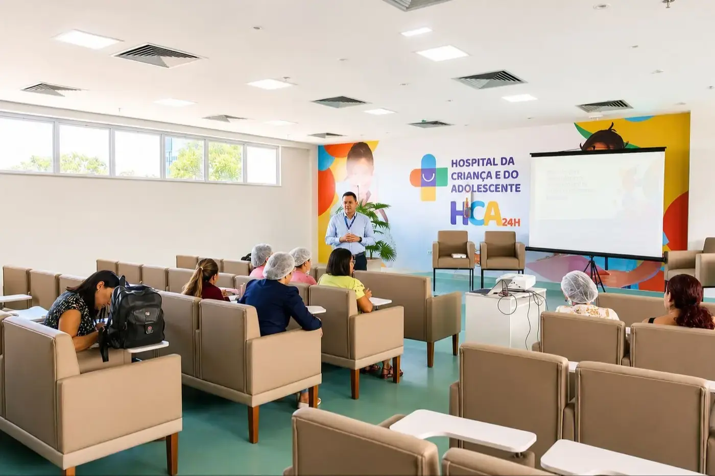 Novo prontuário eletrônico começa a ser implantado no HCA com capacitação de servidores