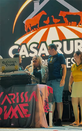 Torcida de Cutias transforma jogo do Brasil em noite de festa e confraternização