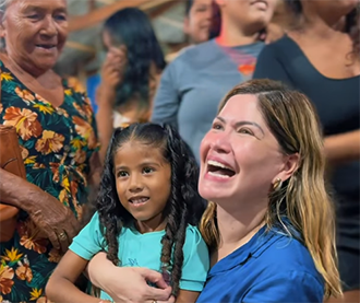 Aline Gurgel reforça diálogo com lideranças durante visita ao município de Cutias