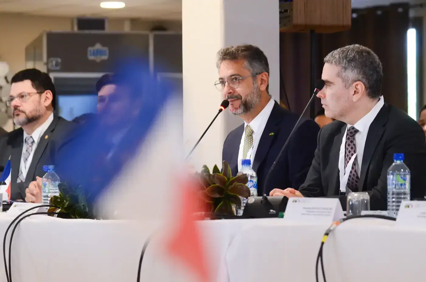 Após articulação do Amapá, Brasil e França firmam acordo que acaba com visto para a Guiana Francesa