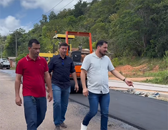 Distrito do Paredão recebe recapeamento asfáltico e reforça investimentos em infraestrutura em Ferreira Gomes