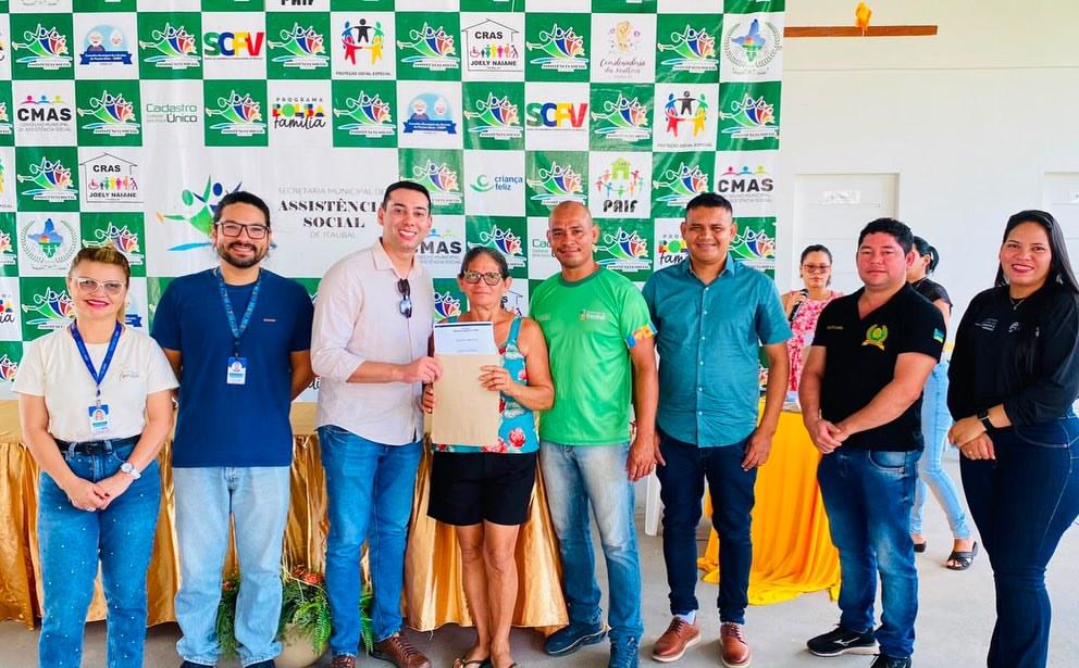 Itaubal entrega projetos ambientais a 25 agricultores formados em piscicultura