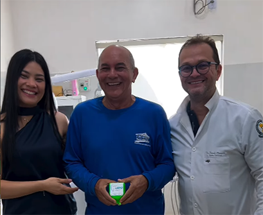 Prefeitura de Vitória do Jari entrega próteses dentárias e devolve sorrisos à população