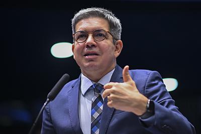 Randolfe destaca aprovação da UNIFRON no Congresso; lei segue para sanção presidencial