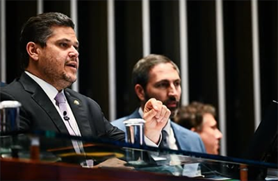 Senado aprova 