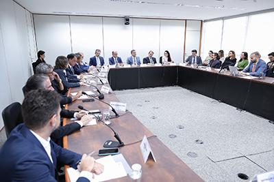 TSE e empresas de pesquisa fortalecem diálogo institucional sobre metodologias eleitorais