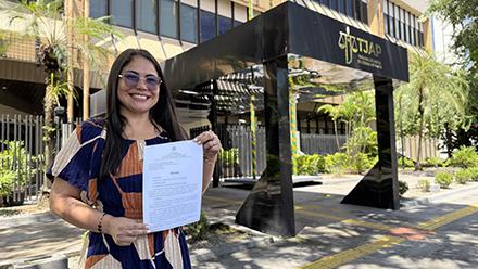 Além da sentença, Justiça com nome e história: decisão muda a vida de criança e mãe faz depoimento emocionante