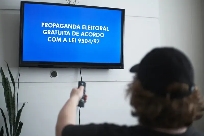 Eleições 2026: horário eleitoral gratuito começa nesta sexta-feira (28)
