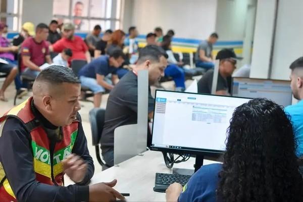 Governo do Amapá entrega mais de 200 CNHs gratuitas em nova etapa do Habilita Amapá
