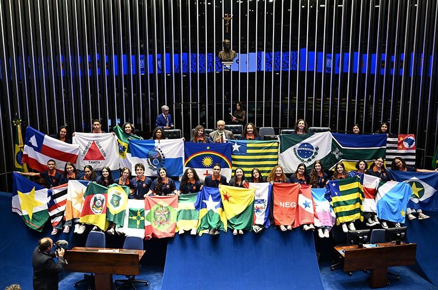 Jovem Senador 2026 termina com projetos aprovados e relatos emocionantes