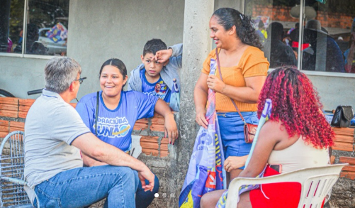 Júnior Leite intensifica caminhadas em Pracuúba e manifesta apoio à candidatura de Clécio Luís ao Governo do Amapá