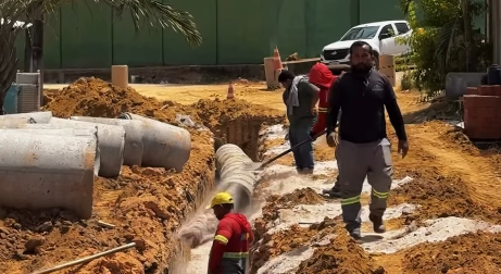 Prefeitura de Porto Grande avança com obras de drenagem no bairro Manoel Cortez
