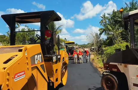 Prefeitura de Porto Grande inicia recapeamento asfáltico no bairro Palmeiras