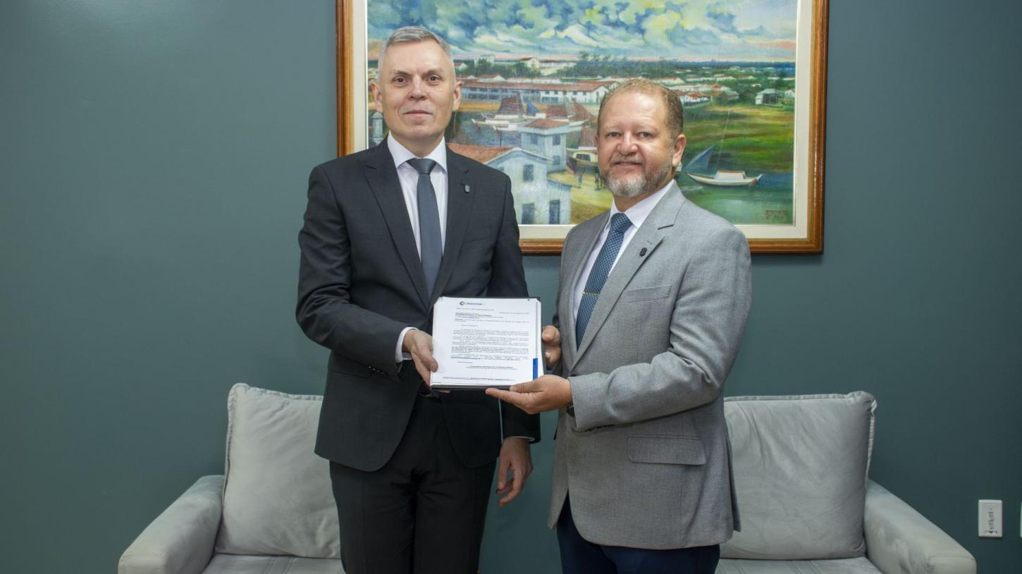 TJAP recebe presidente do TCE-AP para fortalecer parceria no TCE na Comunidade