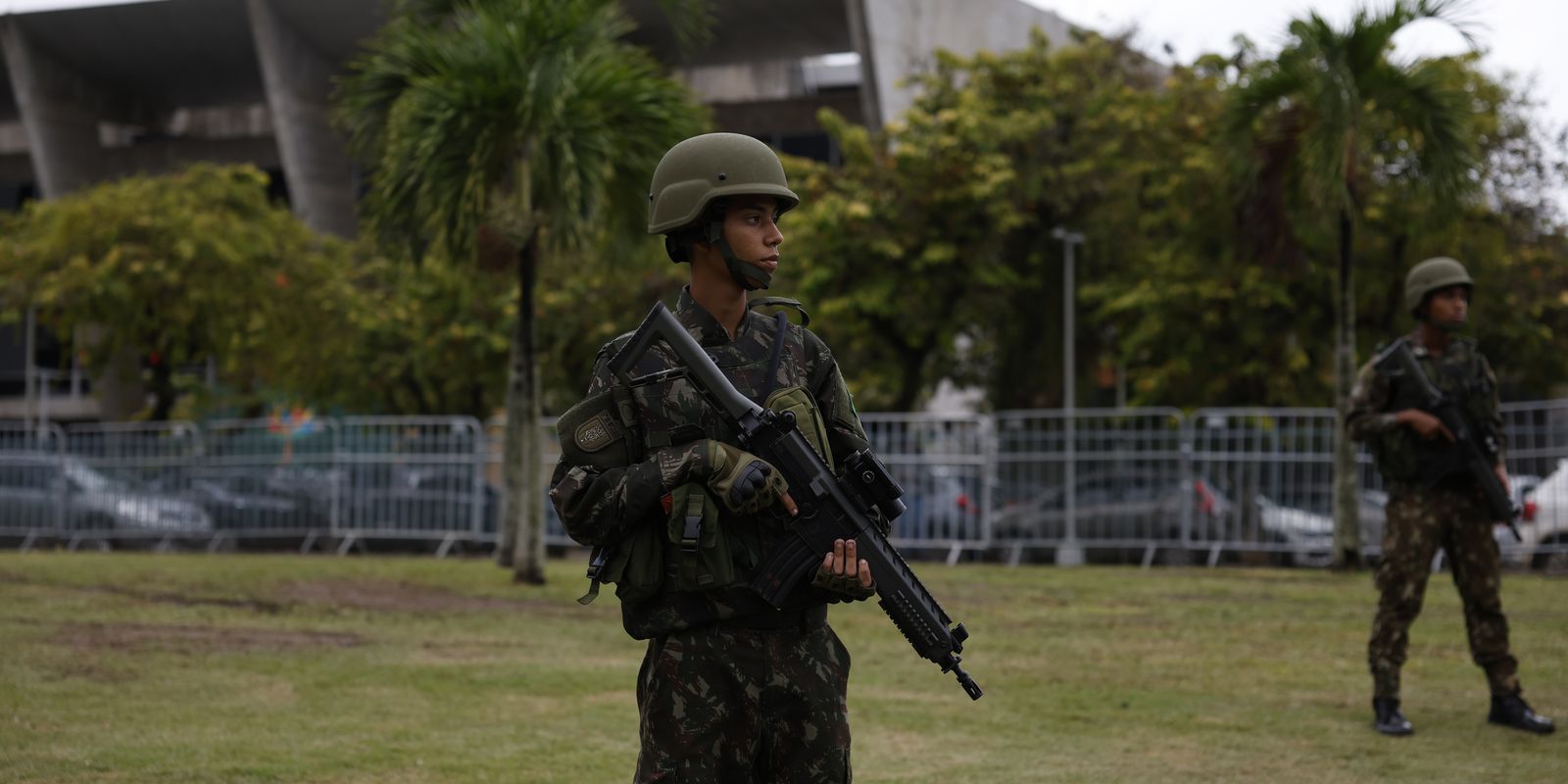 Tropas militares vão reforçar locais de votação no Rio de Janeiro
