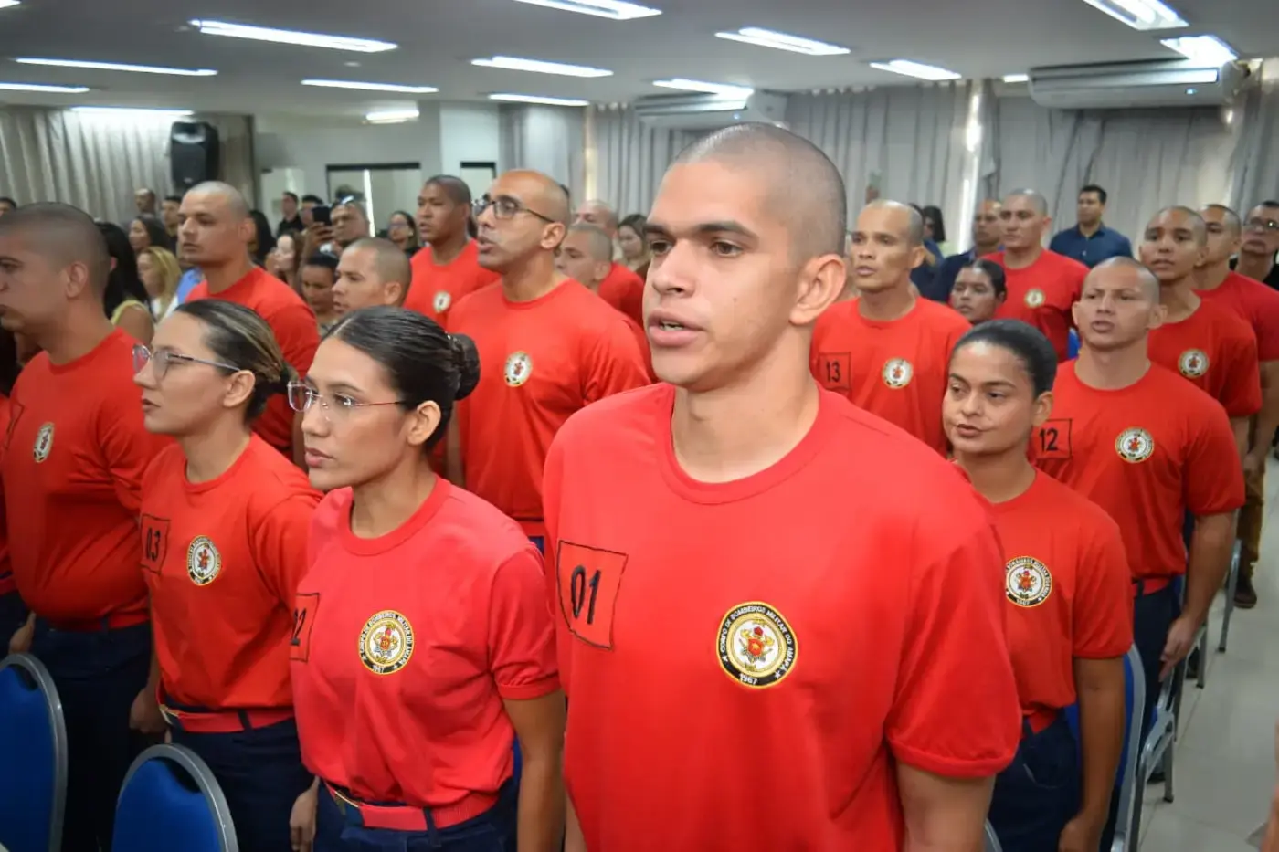 Clécio recepciona 22 alunos-soldados de turma complementar do Corpo de Bombeiros Militar 